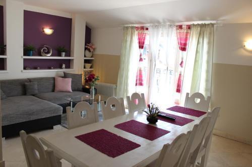 Hotel Legerova 33